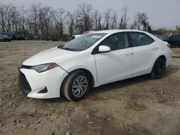 2T1BURHE2JC001286 2018 TOYOTA COROLLA - Image 1