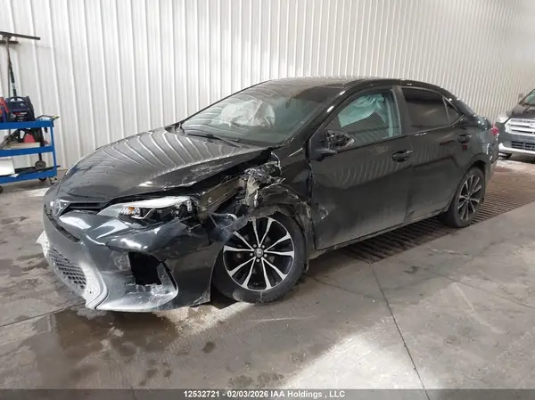 2T1BURHE2JC002762 2018 TOYOTA COROLLA - Image 2