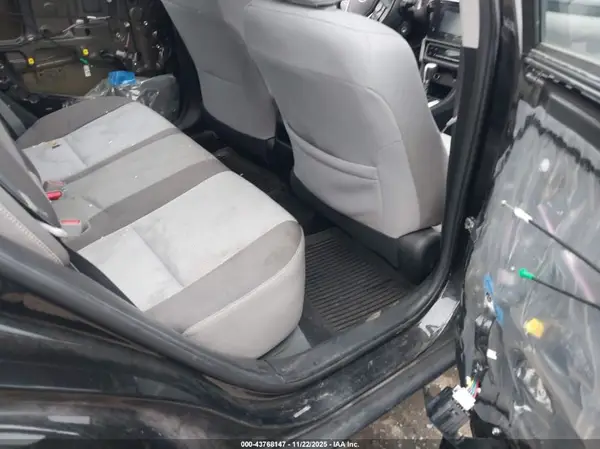 2T1BURHE2JC005435 2018 TOYOTA COROLLA - Image 8