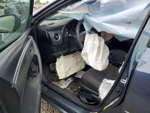 2T1BURHE2JC005600 2018 TOYOTA COROLLA - Image 8