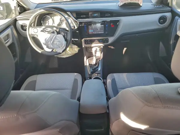 2T1BURHE2JC006181 2018 TOYOTA COROLLA - Image 8