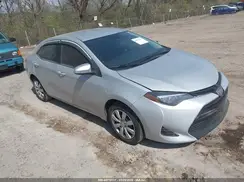 2T1BURHE2JC008867 2018 TOYOTA COROLLA