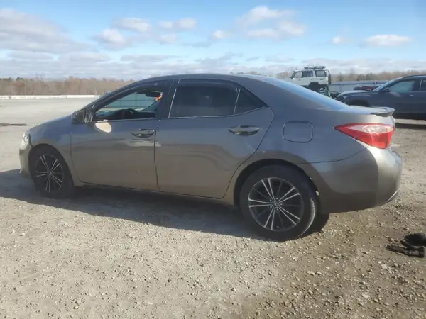 2T1BURHE2JC010201 2018 TOYOTA COROLLA - Image 2