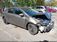 2T1BURHE2JC010649 2018 TOYOTA COROLLA