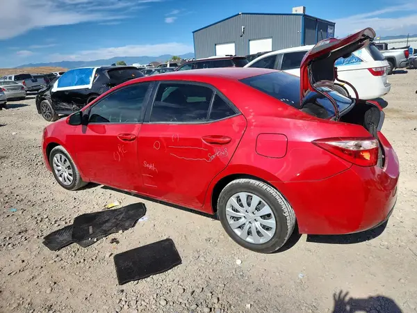 2T1BURHE2JC018430 2018 TOYOTA COROLLA - Image 2