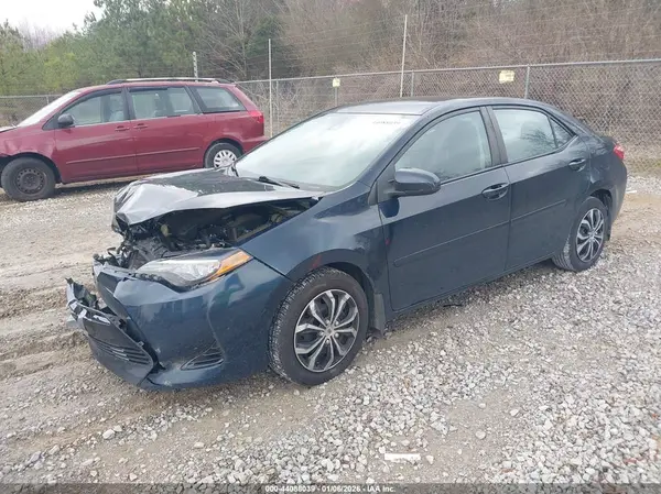 2T1BURHE2JC019626 2018 TOYOTA COROLLA - Image 2
