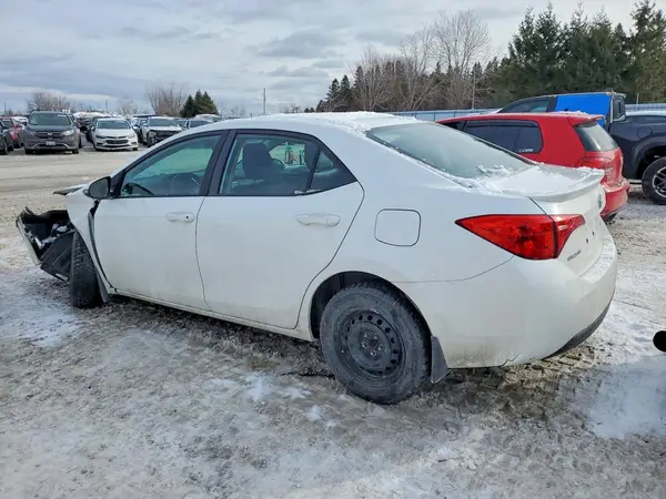2T1BURHE2JC019755 2018 TOYOTA COROLLA - Image 2