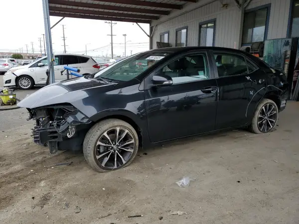 2T1BURHE2JC020906 2018 TOYOTA COROLLA - Image 1