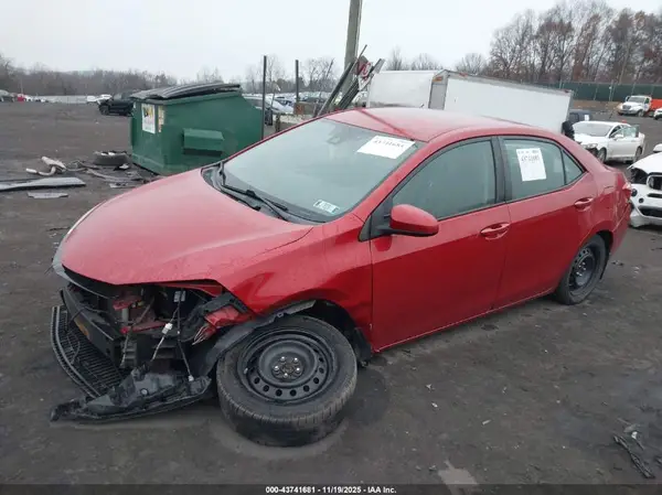 2T1BURHE2JC024597 2018 TOYOTA COROLLA - Image 2