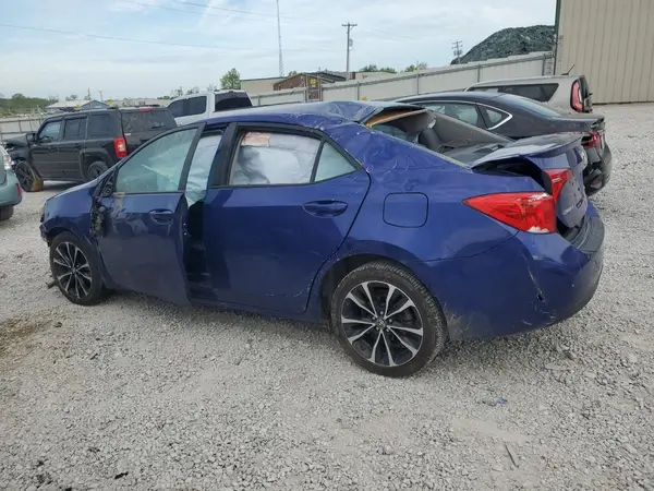 2T1BURHE2JC025667 2018 TOYOTA COROLLA - Image 2
