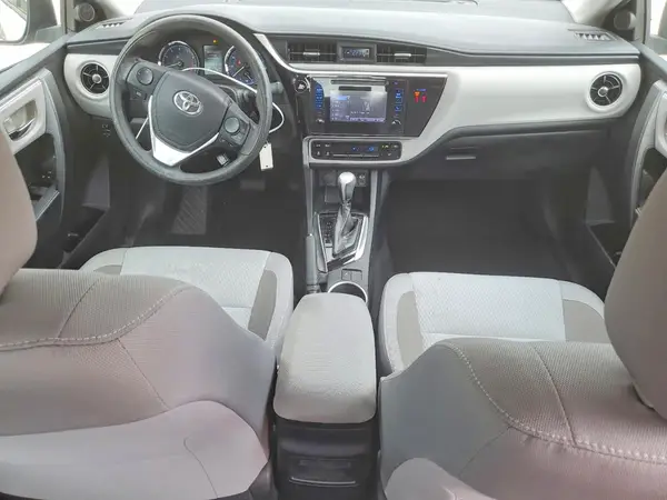2T1BURHE2JC025796 2018 TOYOTA COROLLA - Image 8