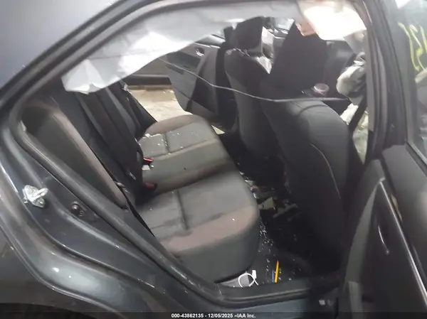2T1BURHE2JC027807 2018 TOYOTA COROLLA - Image 8