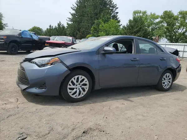 2T1BURHE2JC031159 2018 TOYOTA COROLLA - Image 1