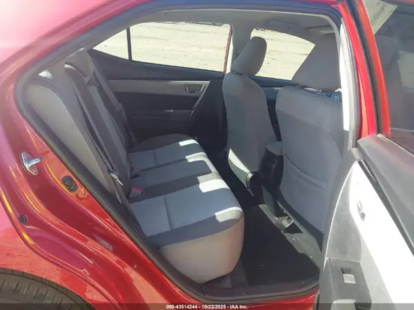 2T1BURHE2JC031548 2018 TOYOTA COROLLA - Image 8