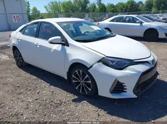 2T1BURHE2JC033106 2018 TOYOTA COROLLA