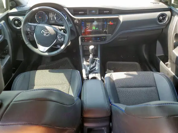 2T1BURHE2JC040816 2018 TOYOTA COROLLA - Image 8