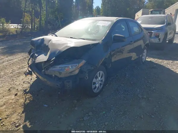 2T1BURHE2JC044784 2018 TOYOTA COROLLA - Image 2
