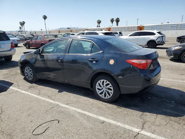 2T1BURHE2JC044879 2018 TOYOTA COROLLA - Image 2