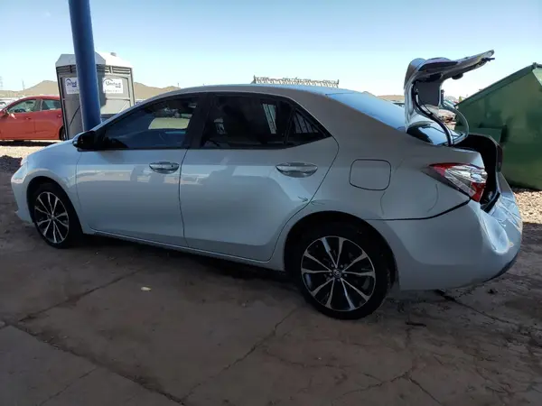 2T1BURHE2JC051248 2018 TOYOTA COROLLA - Image 2