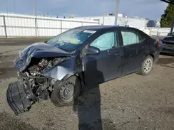 2T1BURHE2JC054604 2018 TOYOTA COROLLA