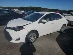 2T1BURHE2JC055266 2018 TOYOTA COROLLA