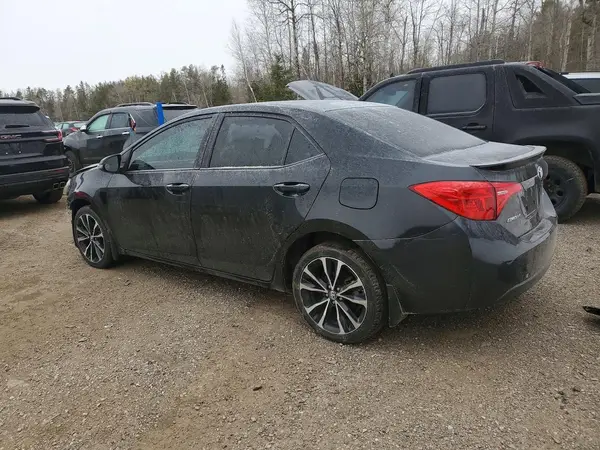 2T1BURHE2JC056031 2018 TOYOTA COROLLA - Image 2