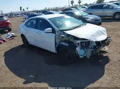 2T1BURHE2JC056191 2018 TOYOTA COROLLA