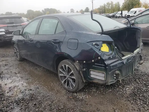 2T1BURHE2JC057891 2018 TOYOTA COROLLA - Image 2
