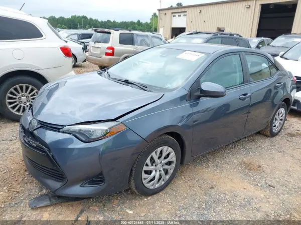 2T1BURHE2JC060547 2018 TOYOTA COROLLA - Image 2