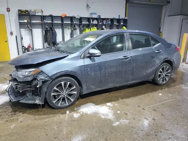 2T1BURHE2JC060886 2018 TOYOTA COROLLA - Image 1