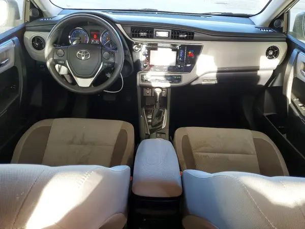 2T1BURHE2JC061150 2018 TOYOTA COROLLA - Image 8