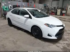 2T1BURHE2JC061598 2018 TOYOTA COROLLA