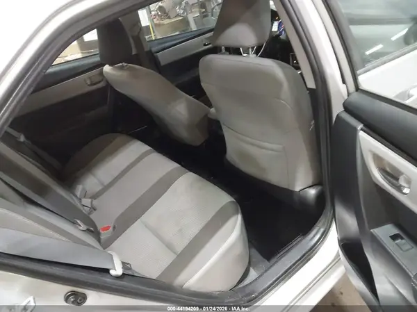 2T1BURHE2JC062282 2018 TOYOTA COROLLA - Image 8
