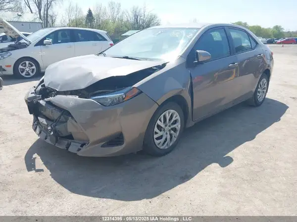 2T1BURHE2JC062654 2018 TOYOTA COROLLA - Image 2
