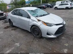 2T1BURHE2JC062850 2018 TOYOTA COROLLA