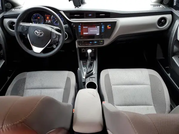 2T1BURHE2JC065862 2018 TOYOTA COROLLA - Image 8