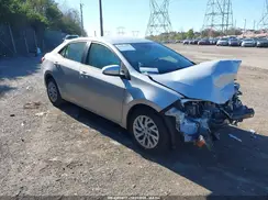 2T1BURHE2JC067806 2018 TOYOTA COROLLA