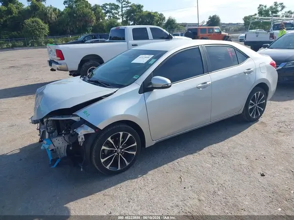 2T1BURHE2JC069703 2018 TOYOTA COROLLA - Image 2