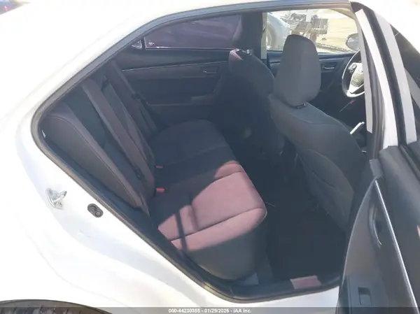 2T1BURHE2JC070365 2018 TOYOTA COROLLA - Image 8