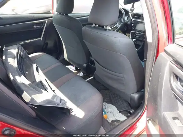 2T1BURHE2JC070396 2018 TOYOTA COROLLA - Image 8