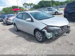 2T1BURHE2JC070723 2018 TOYOTA COROLLA