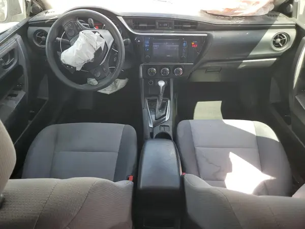 2T1BURHE2JC071015 2018 TOYOTA COROLLA - Image 8