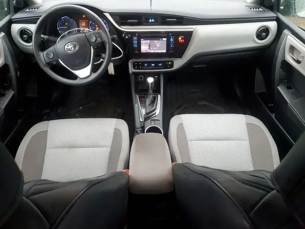 2T1BURHE2JC073542 2018 TOYOTA COROLLA - Image 8
