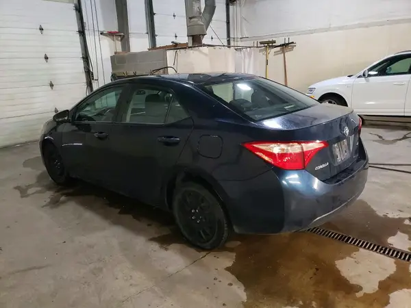 2T1BURHE2JC074187 2018 TOYOTA COROLLA - Image 2