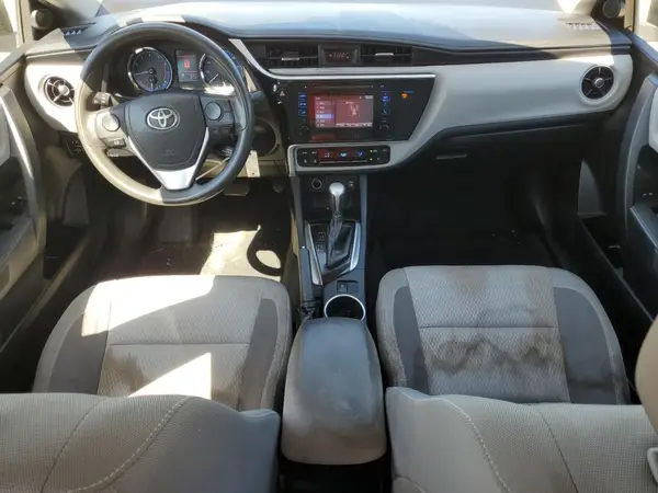 2T1BURHE2JC074447 2018 TOYOTA COROLLA - Image 8