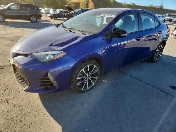 2T1BURHE2JC078000 2018 TOYOTA COROLLA - Image 1