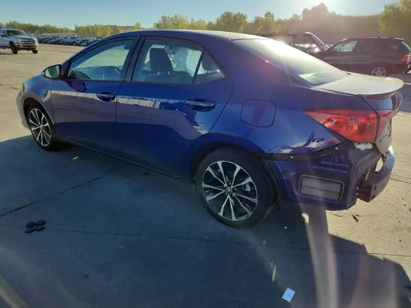 2T1BURHE2JC078000 2018 TOYOTA COROLLA - Image 2