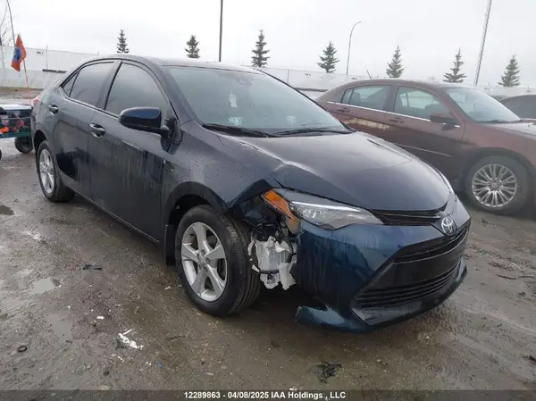 2T1BURHE2JC078241 2018 TOYOTA COROLLA - Image 1