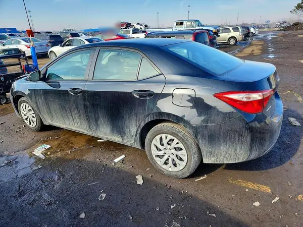 2T1BURHE2JC080247 2018 TOYOTA COROLLA - Image 2