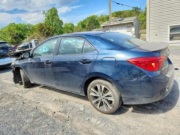2T1BURHE2JC081706 2018 TOYOTA COROLLA - Image 2